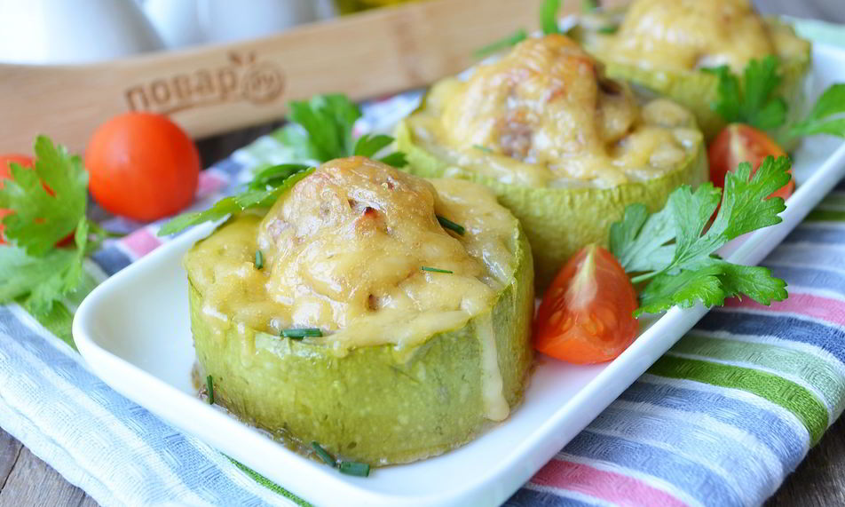 Рецепт кабачки, фаршированные индейкой