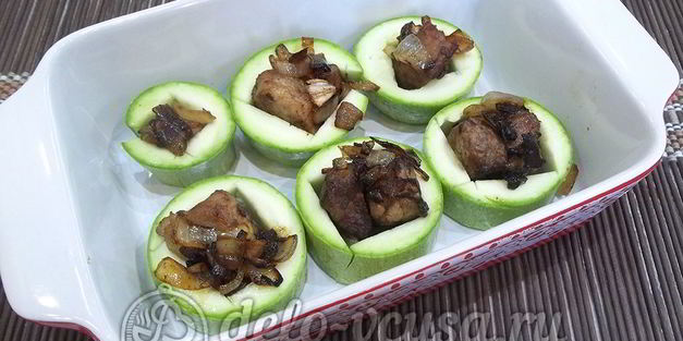 кабачки фаршированные мясом