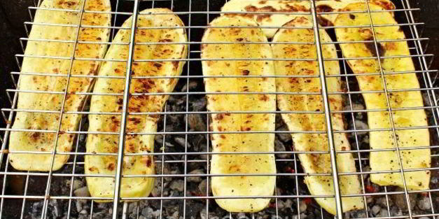 кабачки на мангале