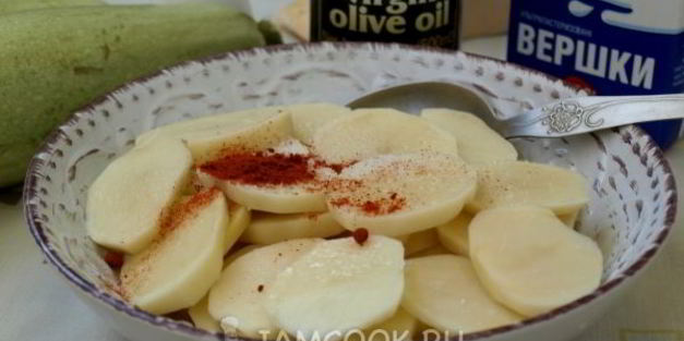 кабачки с картошкой в духовке