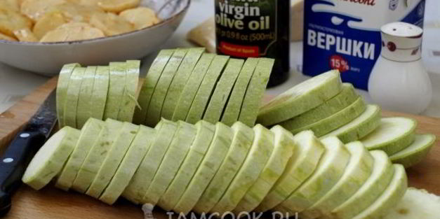 кабачки с картошкой в духовке