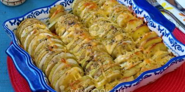 кабачки с картошкой в духовке