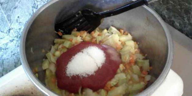 кабачки тушеные