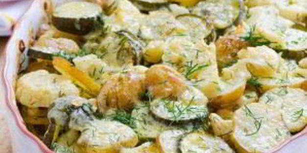 кабачки, запеченные с яйцом и сыром