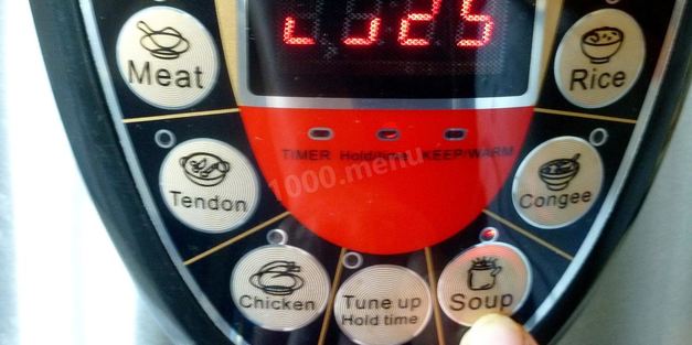 капуста с сосисками в мультиварке