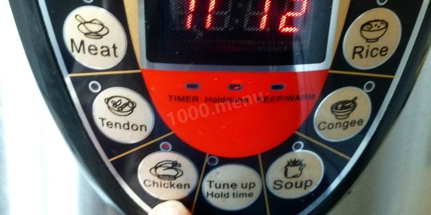 капуста с сосисками в мультиварке