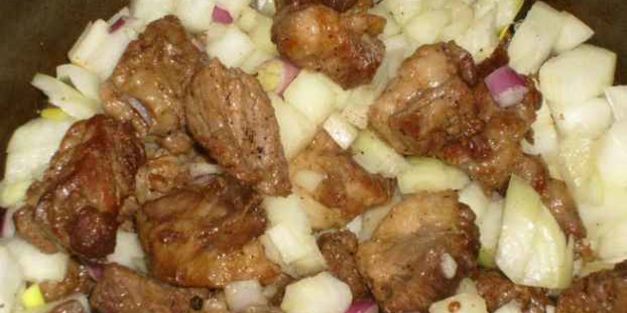 картофель тушеный с капустой