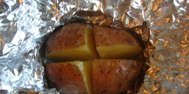 картофель запеченный в фольге