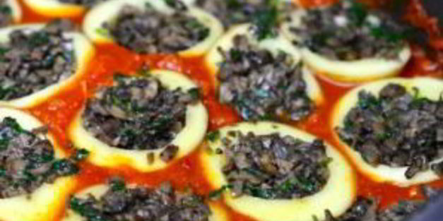 картошка, фаршированная грибами, в духовке