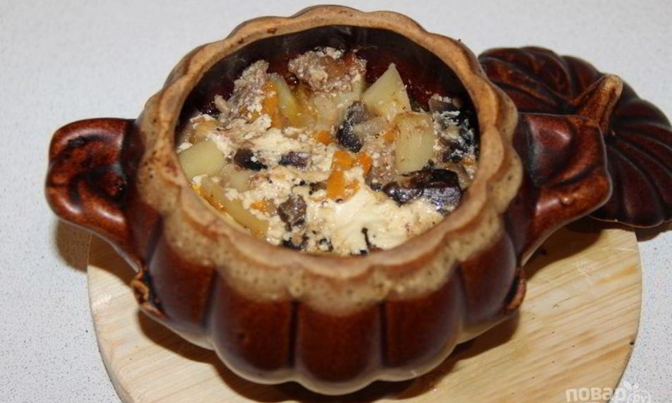 Рецепт картошка, тушенная с шампиньонами в сметане