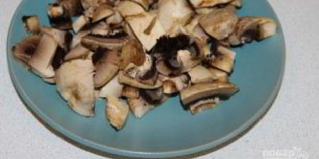 картошка, тушенная с шампиньонами в сметане