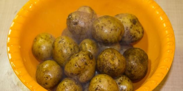 картошка в чесночном соусе запеченная в духовке