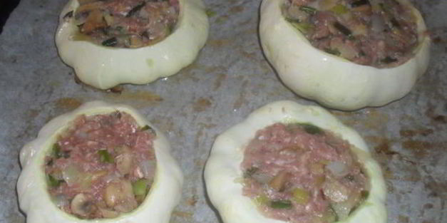патиссоны, фаршированные мясом и грибами
