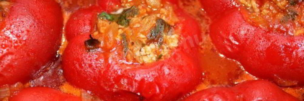 Перец красный фаршированный