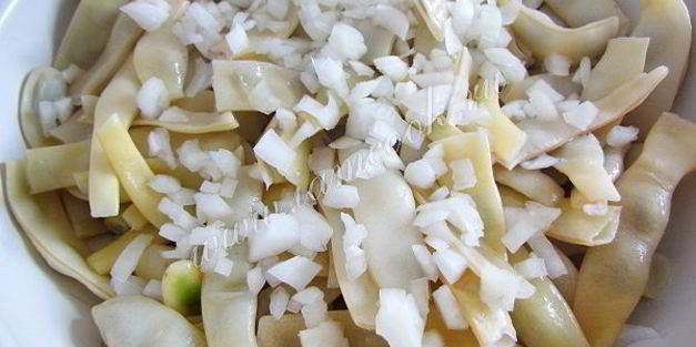 стручковая фасоль, тушеная с овощами