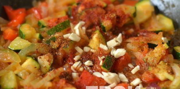 тушеная фасоль с овощами