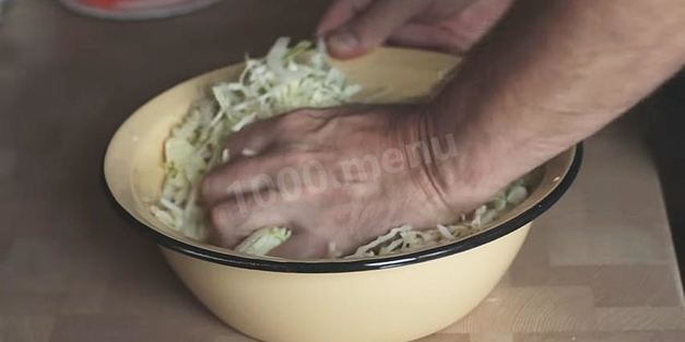 тушеная капуста по-русски