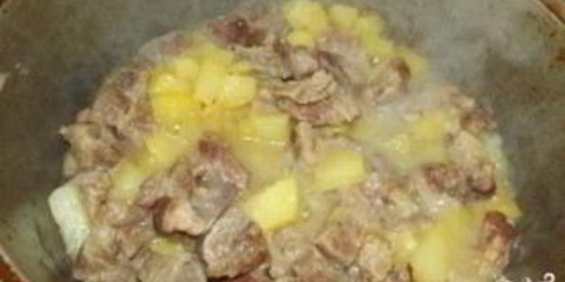 тушеная картошка с мясом в казане