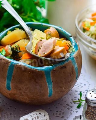 Тушеная картошка с сосисками