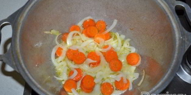 тушеный картофель с курицей