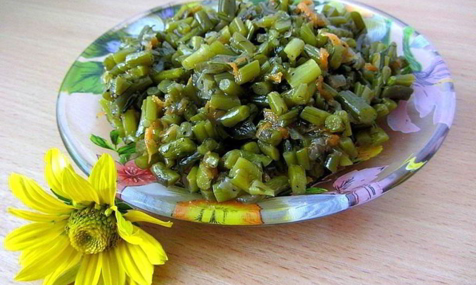 Рецепт тушеные чесночные стрелки