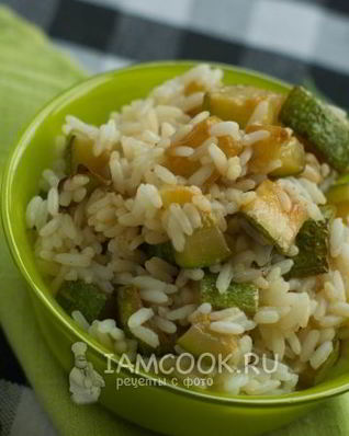 Тушеные кабачки с рисом