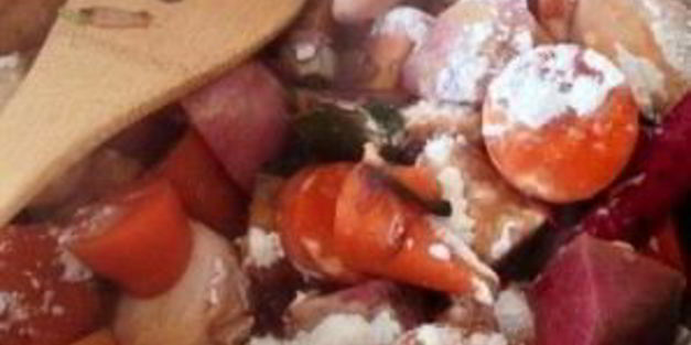 тушеные овощи с красным вином и мускатным орехом