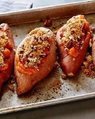 Запеченный сладкий картофель с золотистой корочкой