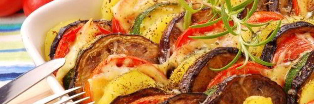 Запеченные кабачки с баклажанами