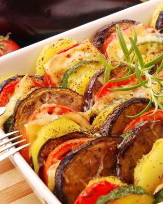 Запеченные кабачки с баклажанами