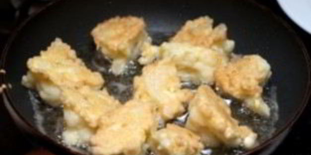 жареная цветная капуста с яйцом