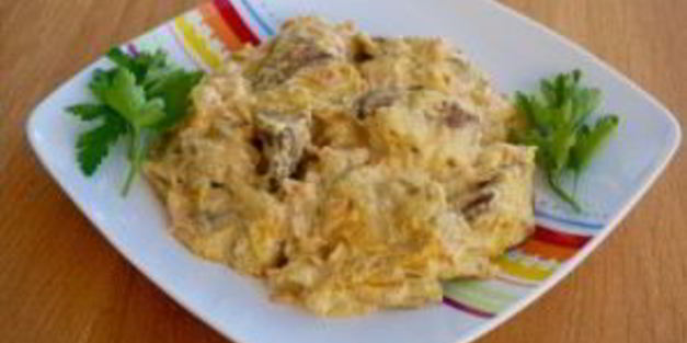 куриная печень в сметанном соусе