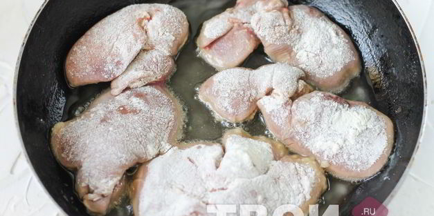 куриная печень, жареная с луком