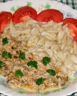 Печень по-строгановски