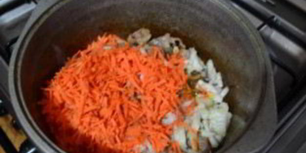 классический плов со свининой