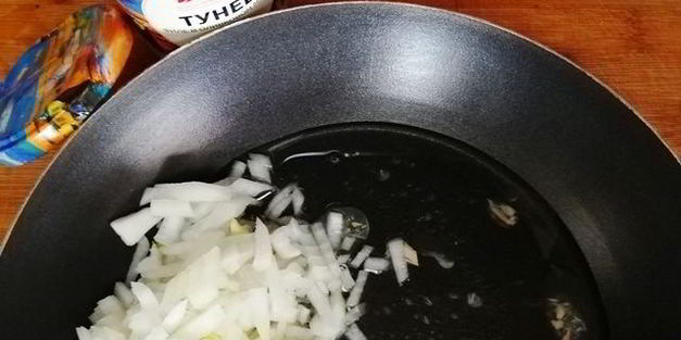 легкий плов из тунца и булгура