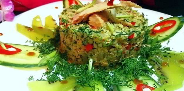 легкий плов из тунца и булгура