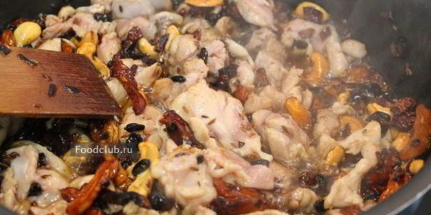 откидной плов с курицей и курагой