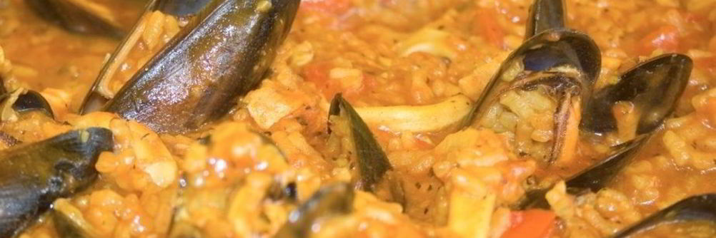 Паэлья с мидиями