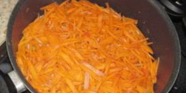 плов из баранины с помидорами