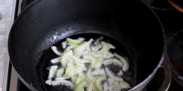 плов из баранины в казане