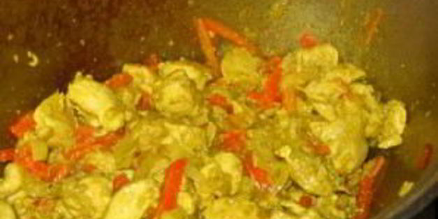 плов с черносливом и курицей