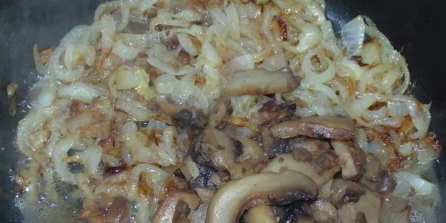 плов с грибами и курицей в мультиварке