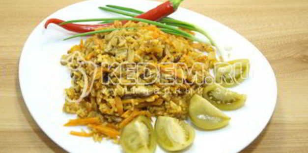 плов с грибами