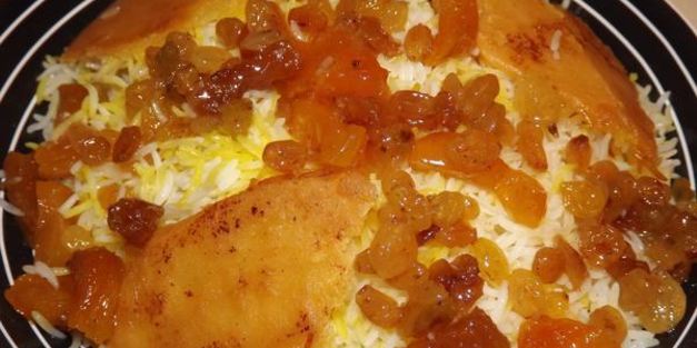 плов с курагой и изюмом