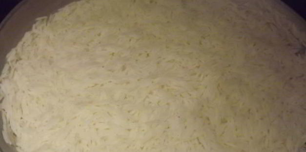 плов с курагой и изюмом