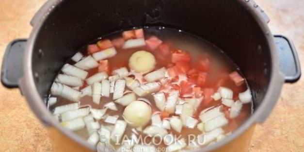 плов с куриными ножками в мультиварке