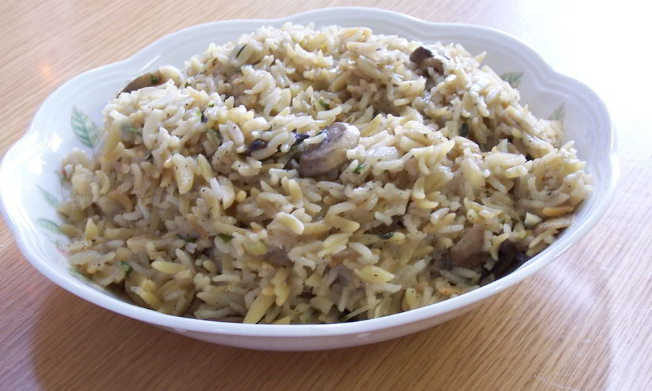 Рецепт плов с лесным орехом, грибами и пастой орзо