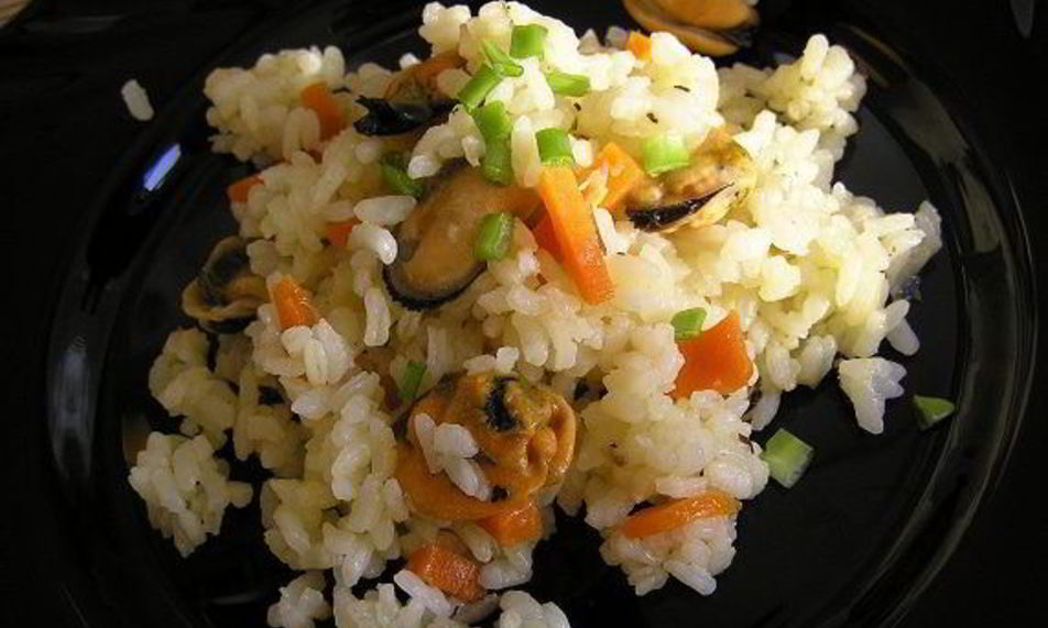 Рецепт плов с мидиями и шалфеем