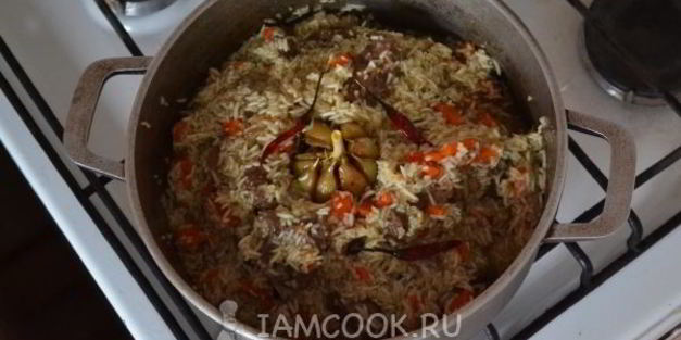 плов узбекский с бараниной